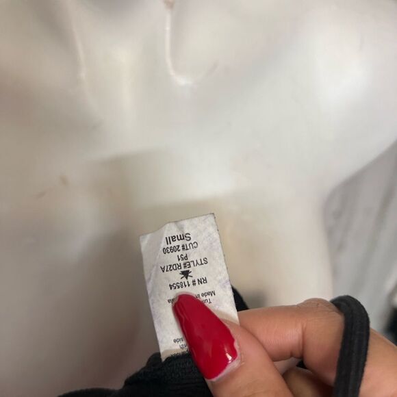 Crop top - Picture 4 of 6